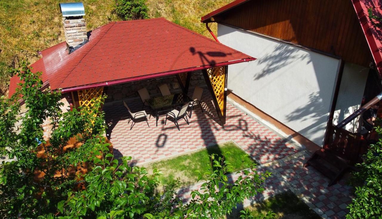 Casa De Vacanta Chesa Борсек Екстер'єр фото